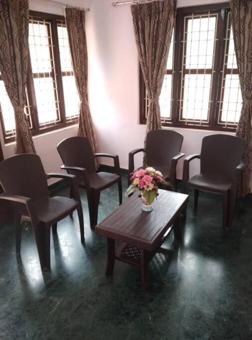 Villa Happy Nest Kalyānpur Exterior foto